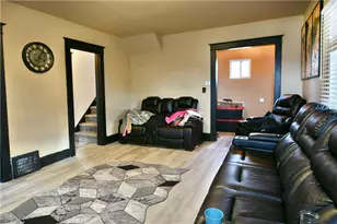 32 E Avondale Ave, Youngstown, OH 44507 - Photo 13