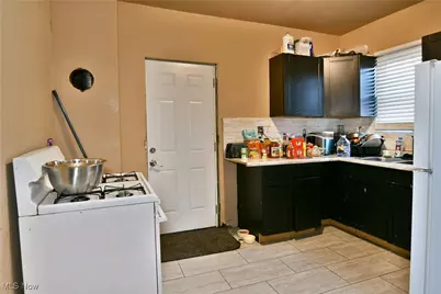 32 E Avondale Avenue, Youngstown, OH 44507 - Photo 39