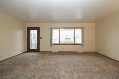 3673 Nottingham Avenue, Austintown, OH 44511 - Photo 5