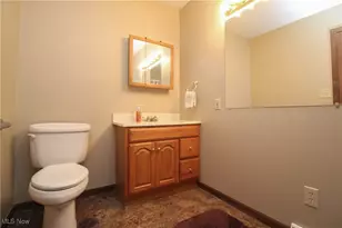 3673 Nottingham Ave, Austintown, OH 44511 - Photo 23