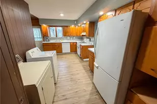 906 May St, East Liverpool, OH 43920 - Photo 13