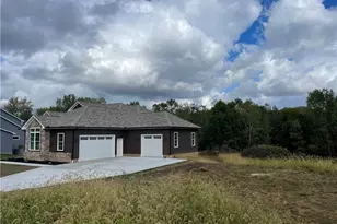 1224 Marquardt Ave NW, North Canton, OH 44720 - Photo 3