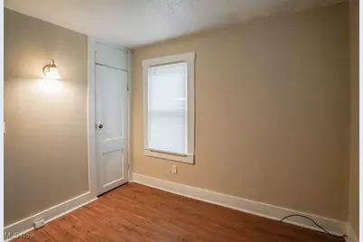 2227 43rd Street NW, Canton, OH 44709 - Photo 9