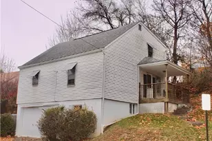 113 Lincoln Ave, Weirton, WV 26062 - Photo 3