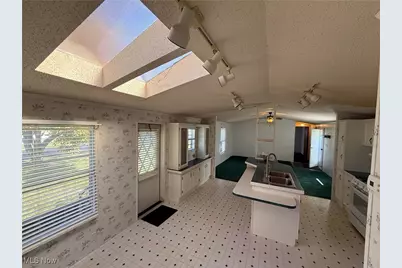 18592 Edwards Road #137, Doylestown, OH 44230 - Photo 7