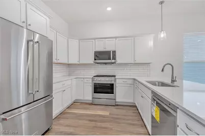 2253 E 97th Street, Loveland, OH 44106 - Photo 7