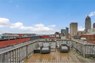 1133 W 9th Street #412, Loveland, OH 44113 - Photo 39