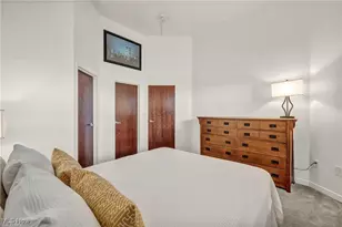 1133 W 9th St, Loveland, OH 44113 - Photo 19