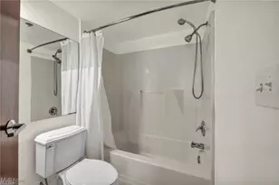 1133 W 9th St, Loveland, OH 44113 - Photo 21