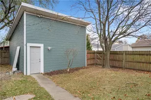 2177 W 41st St, Loveland, OH 44113 - Photo 33