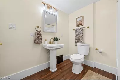 619 Tallmadge Road, Cuyahoga Falls, OH 44221 - Photo 15