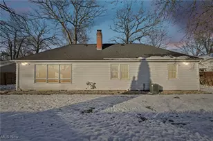 1126 Greenvale Ave, Akron, OH 44313 - Photo 37