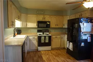 3790 Neville Dr, Kent, OH 44240 - Photo 7