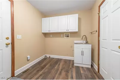 39111 Princeton Circle, Avon, OH 44011 - Photo 33