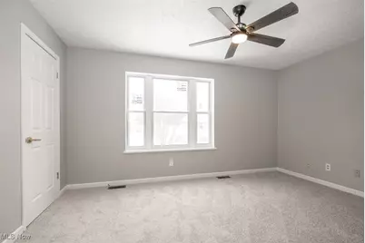 10203 Kennedy Avenue, Loveland, OH 44104 - Photo 15
