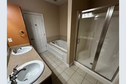 5071 Shepherds Glen, Willoughby, OH 44094 - Photo 11