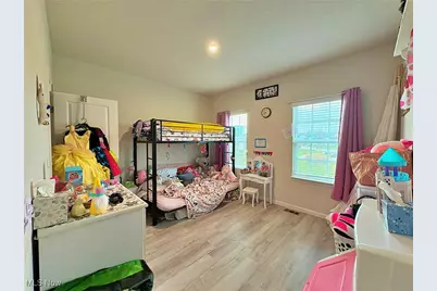 231 Liberty Lane, Wellington, OH 44090 - Photo 17