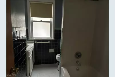 363 E 324th Street, Willowick, OH 44095 - Photo 15