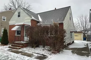 363 E 324th St, Willowick, OH 44095 - Photo 3