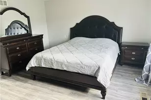 558 Lenox Ct, Grandview Heights, OH 44147 - Photo 9