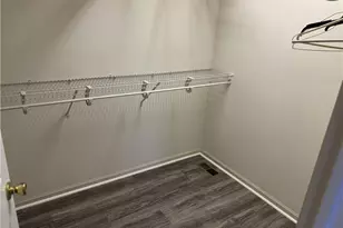 558 Lenox Ct, Grandview Heights, OH 44147 - Photo 11