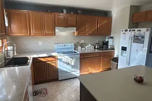 621 Franklin Ave, Conesville, OH 43811 - Photo 7