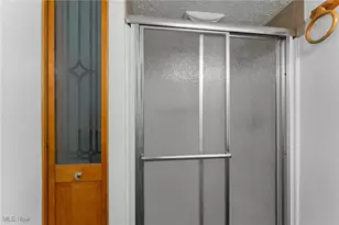 4771 E Webb Rd, Youngstown, OH 44515 - Photo 13