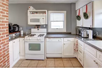 1465 Multnoma Avenue, Akron, OH 44305 - Photo 3