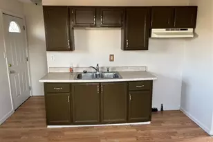 1820 Midway Ave NE, Canton, OH 44705 - Photo 9