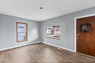 1304 Kellogg Ave, Akron, OH 44314 - Photo 5