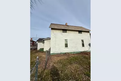 230 2nd Drive, New Philadelphia, OH 44663 - Photo 5