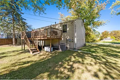 7084 Lake Road E, Madison, OH 44057 - Photo 35