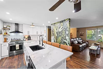 7084 Lake Road E, Madison, OH 44057 - Photo 5