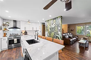 7084 Lake Rd E, Madison, OH 44057 - Photo 5