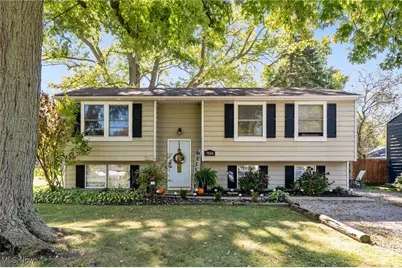 7084 Lake Road E, Madison, OH 44057 - Photo 1