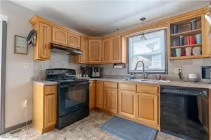 540 Carver St NW, Massillon, OH 44647 - Photo 3