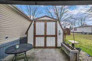 275 Ashwood Dr, Elyria, OH 44035 - Photo 43