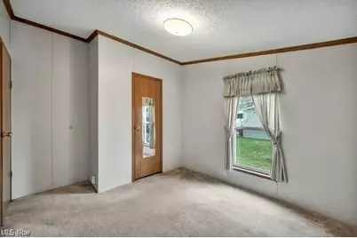 275 Ashwood Drive, Elyria, OH 44035 - Photo 29