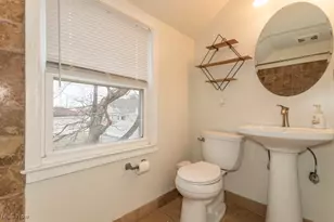 408 E 322nd St, Willowick, OH 44095 - Photo 19