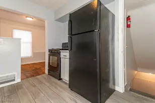 408 E 322nd St, Willowick, OH 44095 - Photo 15