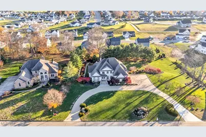 1524 Eagle Watch Street NE, Canton, OH 44721 - Photo 1