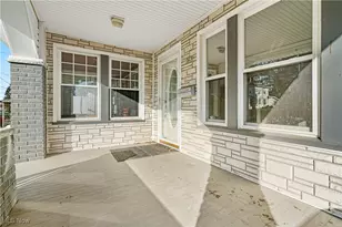 313 Nassau Street E, East Canton, OH 44730 - Photo 5