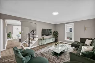 19315 Gladstone Rd, Warrensville Heights, OH 44122 - Photo 7