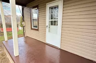 1002 Jefferson, Bergholz, OH 43908 - Photo 5