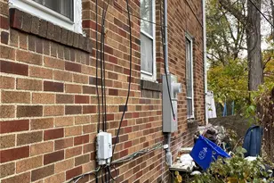 10416 Park Heights Rd, Loveland, OH 44104 - Photo 9