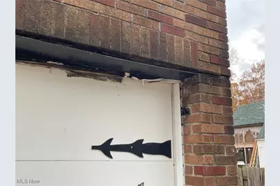 10416 Park Heights Road, Loveland, OH 44104 - Photo 7