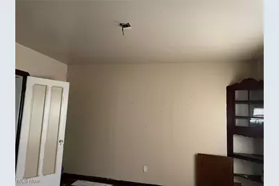 10416 Park Heights Road, Loveland, OH 44104 - Photo 25