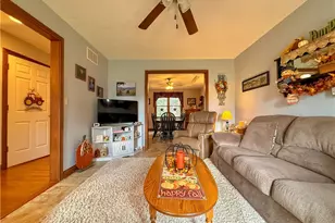 123 Clevidence Ct, Seville, OH 44273 - Photo 5