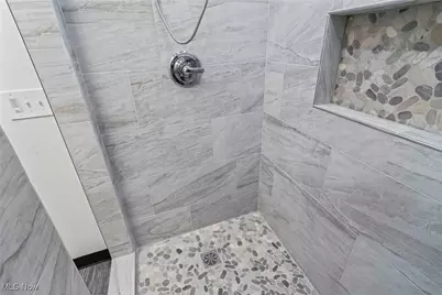 1121 Brittany Boulevard, Akron, OH 44312 - Photo 31