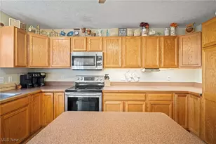 1121 Brittany Blvd, Akron, OH 44312 - Photo 5